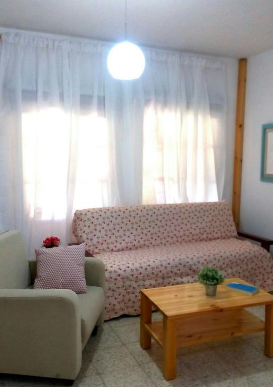 Jordan Valley One Room Apartment Menaẖemya Εξωτερικό φωτογραφία